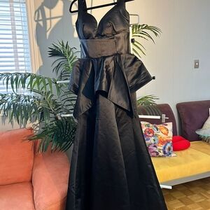 Elegant Black Evening Gown